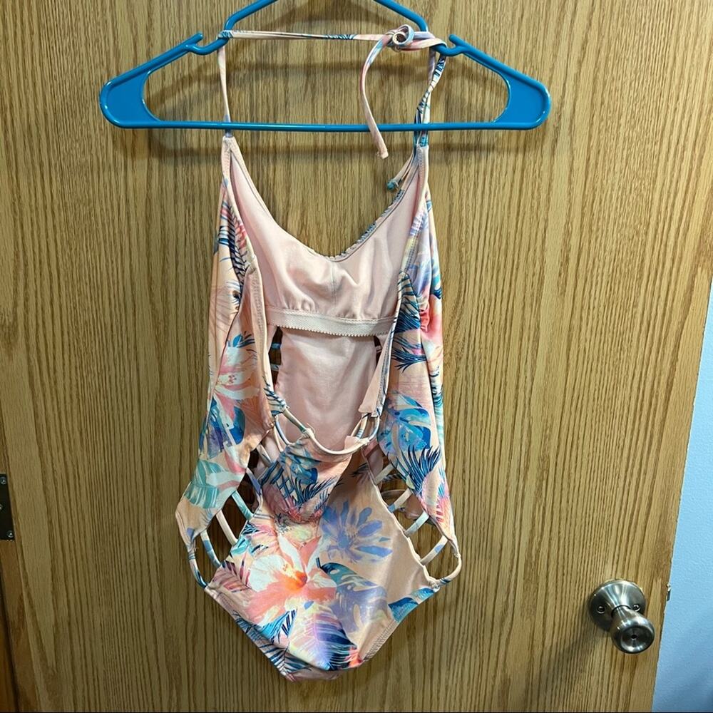 No Boundaries Juniors One Piece Tropical Swimsuit Size Medium 7 - 9 Halter Top - Picture 4 of 16